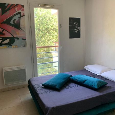 Votre Sejour Cosy A Frejus! Apartamento Exterior foto