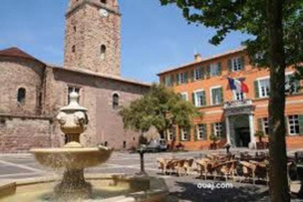 Votre Sejour Cosy A Frejus! Apartamento Exterior foto